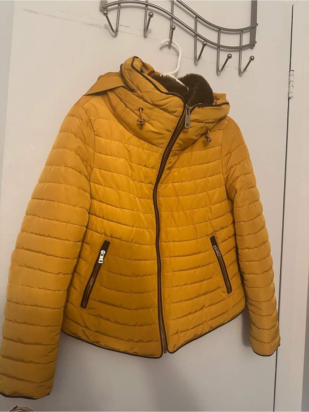 Zara Women's Quilted Puffer Jacket - Mustard